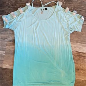 Woman’s BKE top